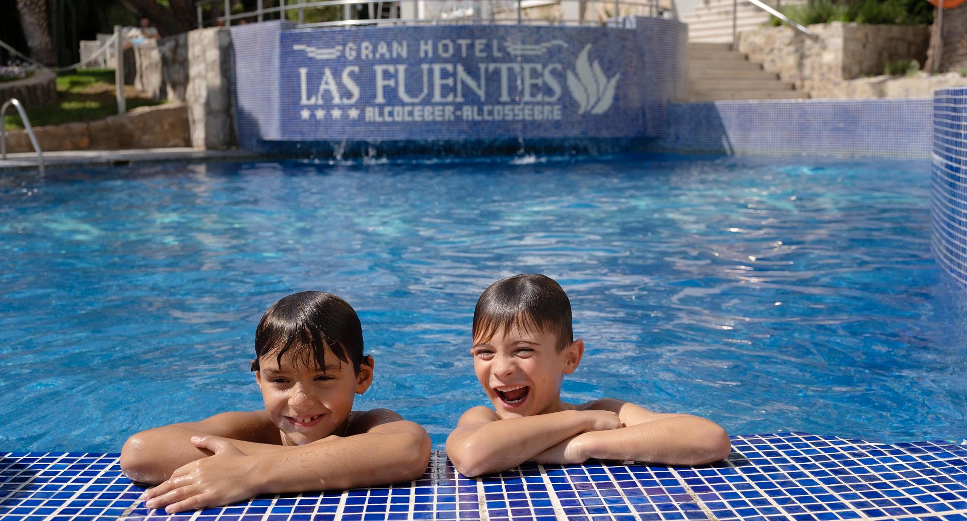 Dos_Niños_Gratis_Gran_Hotel_Las_Fuentes_De_Fantasia_Hoteles